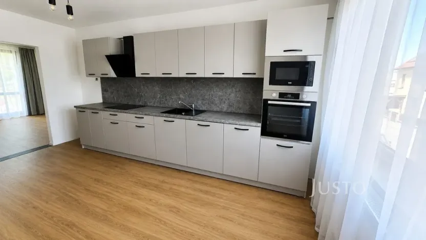 Pronájem bytu 3+kk, Písek - Smrkovice, Novodvorská, 72 m2