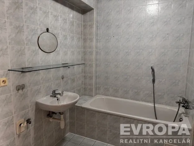 Pronájem bytu 1+kk, Liberec - Liberec VII-Horní Růžodol, Jeronýmova, 35 m2