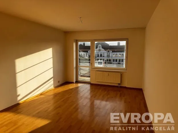 Pronájem bytu 1+kk, Liberec - Liberec VII-Horní Růžodol, Jeronýmova, 35 m2