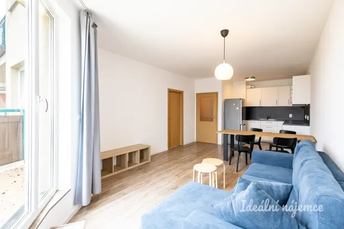 Pronájem bytu 2+kk, Praha - Letňany, Tupolevova, 50 m2