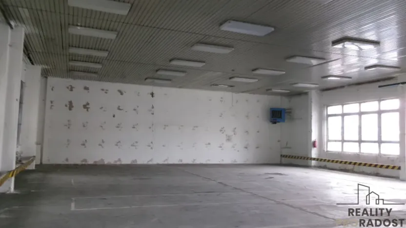 Pronájem skladu, Brno, 375 m2