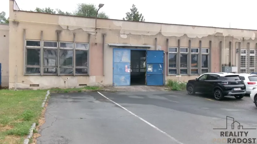 Pronájem skladu, Brno, 375 m2