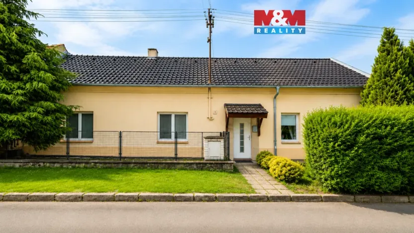 Prodej rodinného domu, Plaňany, Komenského, 92 m2
