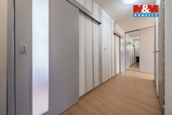 Prodej bytu 3+1, Praha - Stodůlky, Borovanského, 74 m2