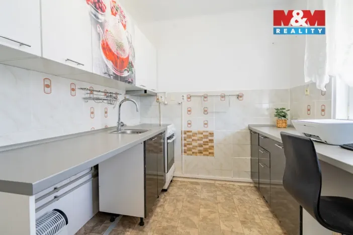 Prodej bytu 2+1, Cehnice, 56 m2