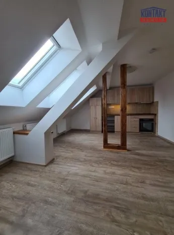Pronájem bytu 4+kk, České Budějovice - České Budějovice 6, 76 m2