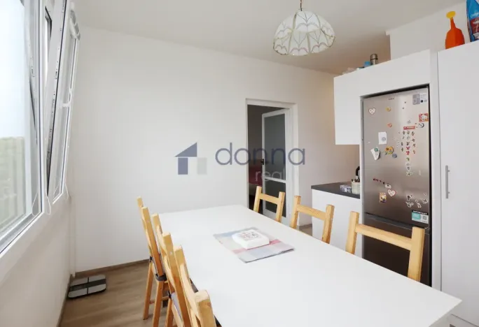 Pronájem bytu 3+1, Praha, Počernická, 73 m2