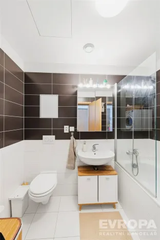 Prodej bytu 2+kk, Praha - Libeň, Březenská, 58 m2