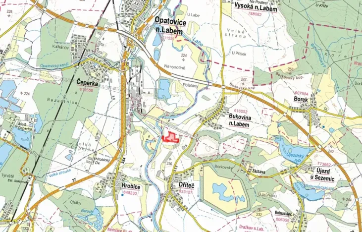 Prodej podílu pole, Dříteč, 12024 m2