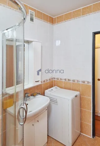Pronájem bytu 2+1, Praha, Frýdlantská, 66 m2