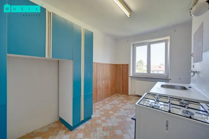 Prodej bytu 2+1, Olomouc - Nové Sady, Za poštou, 57 m2