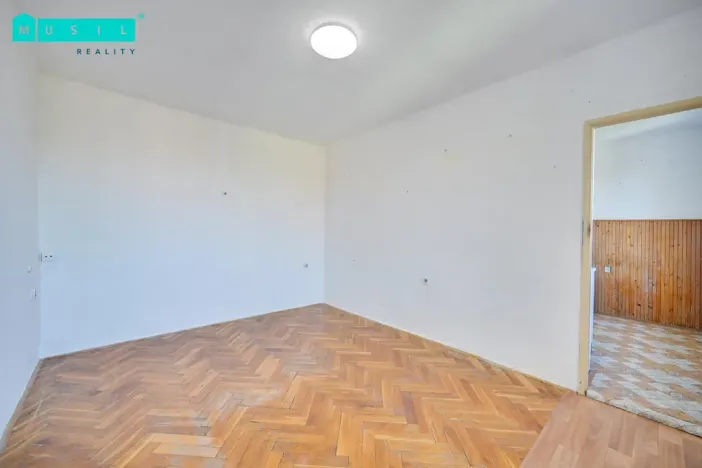 Prodej bytu 2+1, Olomouc - Nové Sady, Za poštou, 57 m2