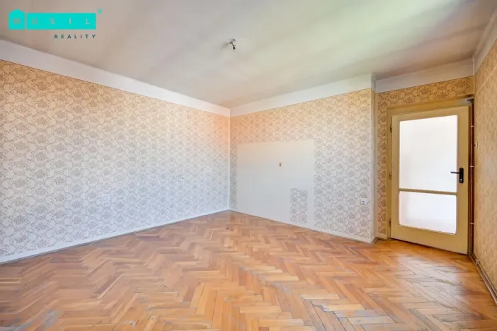 Prodej bytu 2+1, Olomouc - Nové Sady, Za poštou, 57 m2