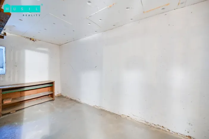 Prodej bytu 2+1, Olomouc - Nové Sady, Za poštou, 57 m2