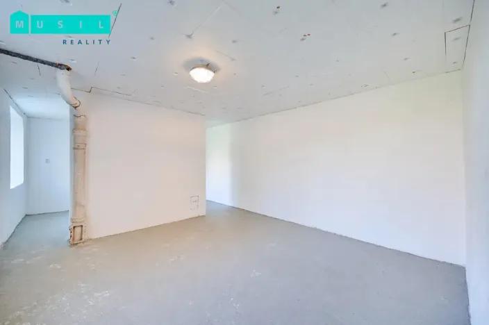 Prodej bytu 2+1, Olomouc - Nové Sady, Za poštou, 57 m2