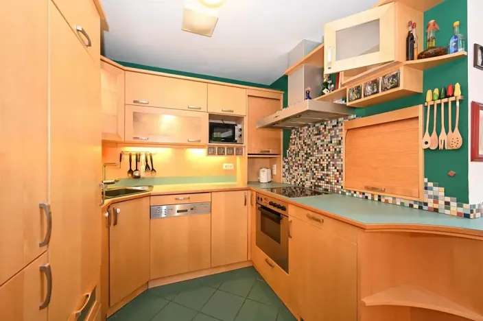 Pronájem bytu 3+kk, Praha - Žižkov, Jeseniova, 99 m2