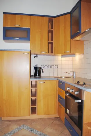 Pronájem bytu 1+1, Praha, Polská, 45 m2