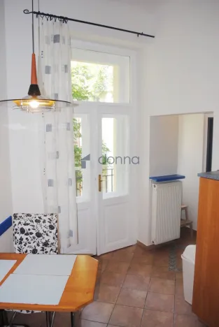 Pronájem bytu 1+1, Praha, Polská, 45 m2