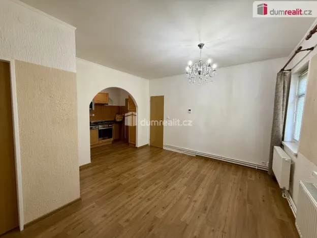 Pronájem bytu 2+kk, Mariánské Lázně, Mladějovského, 40 m2