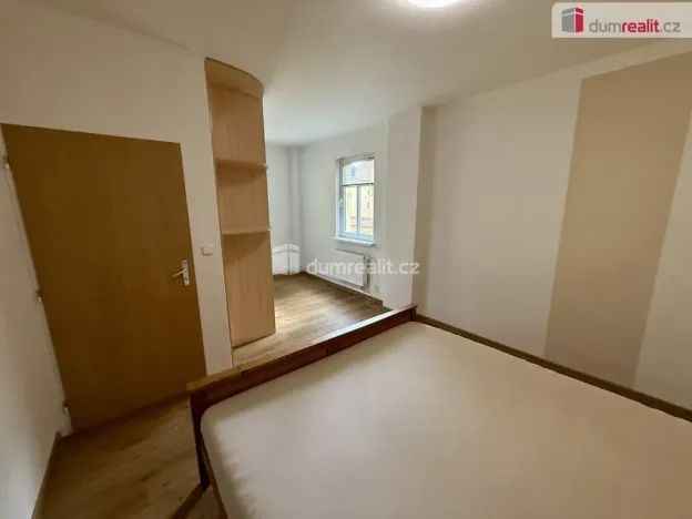 Pronájem bytu 2+kk, Mariánské Lázně, Mladějovského, 40 m2