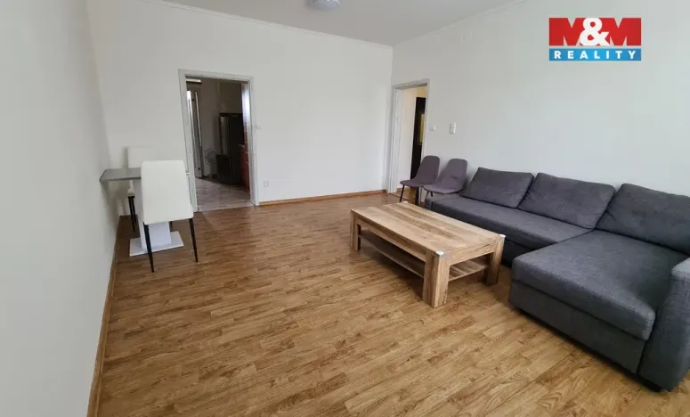 Pronájem bytu 2+1, Kladno, Na stráni, 57 m2