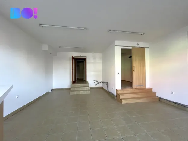 Pronájem obchodního prostoru, Třeboň, Svobody, 78 m2