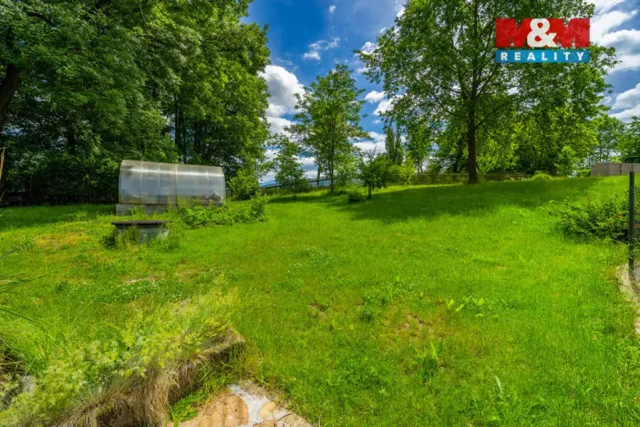 Prodej pozemku pro bydlení, Zásmuky - Nesměň, 1022 m2