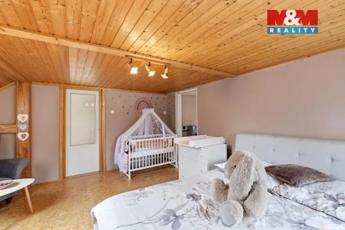 Prodej rodinného domu, Krajková - Dolina, 145 m2