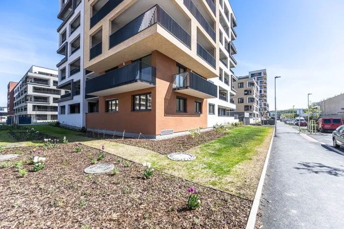 Prodej bytu 1+kk, Praha - Hloubětín, Poděbradská, 33 m2