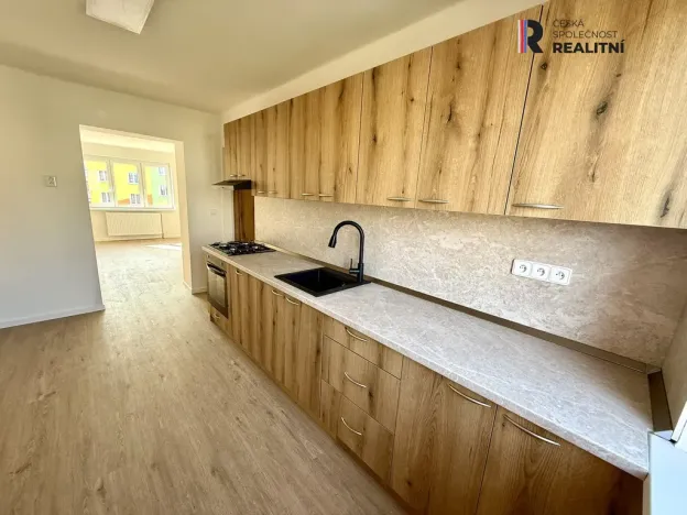 Pronájem bytu 2+1, Horní Slavkov, Poštovní, 65 m2