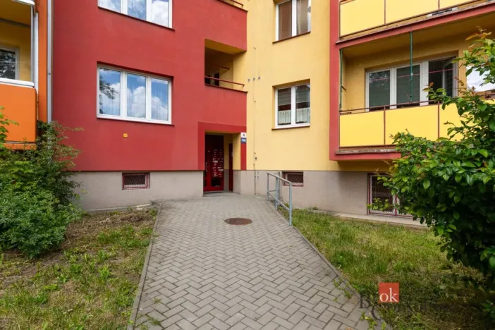 Prodej bytu 3+1, Ostrava - Poruba, Podroužkova, 74 m2