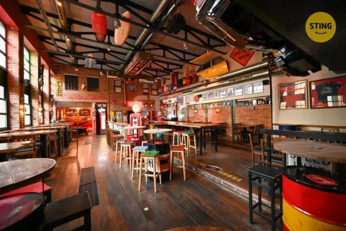 Pronájem restaurace, Pardubice, Hronovická, 240 m2