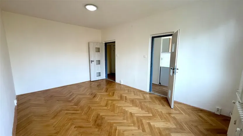Pronájem bytu 1+1, Cheb, 17. listopadu, 34 m2