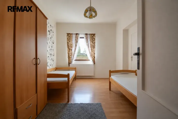 Prodej vícegeneračního domu, Hradec Králové - Kukleny, Honkova, 236 m2