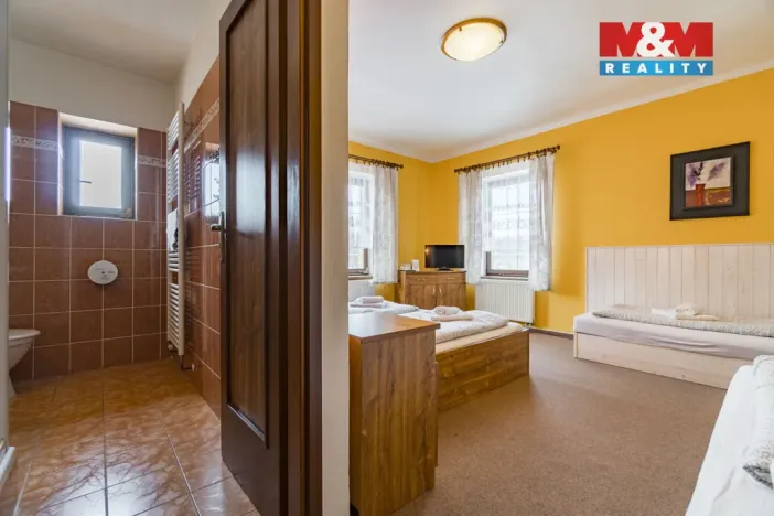 Prodej ubytování, Černá Voda, 661 m2