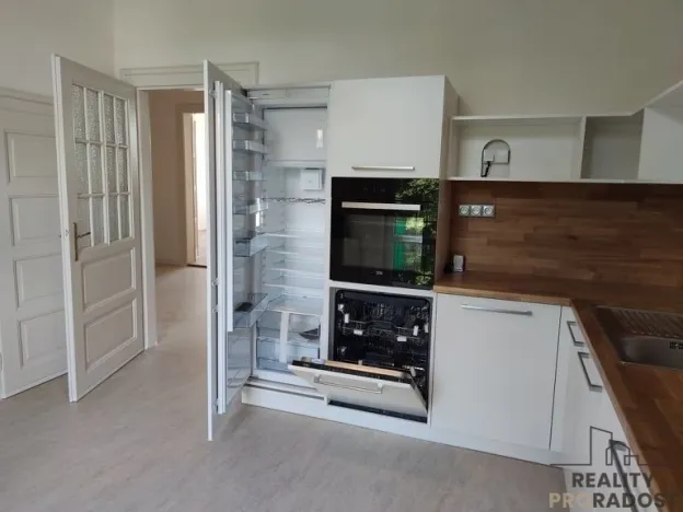 Pronájem bytu 3+1, Český Těšín, Čapkova, 120 m2
