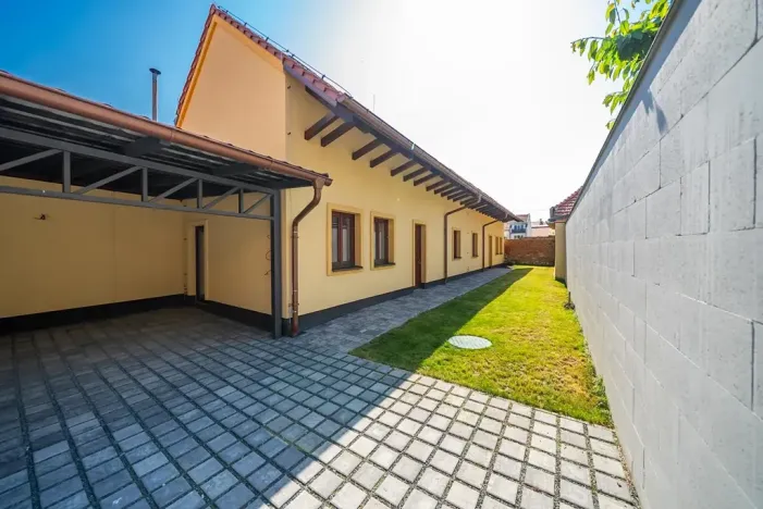 Prodej bytu 3+1, Valtice, Sobotní, 75 m2
