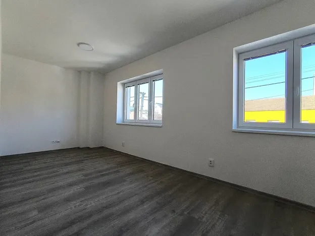 Pronájem bytu 3+kk, Zastávka, 105 m2