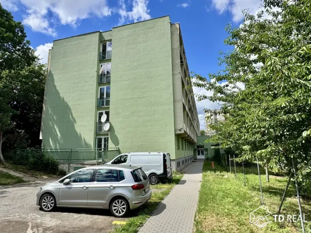 Pronájem bytu 1+kk, Brno, Jedovnická, 21 m2