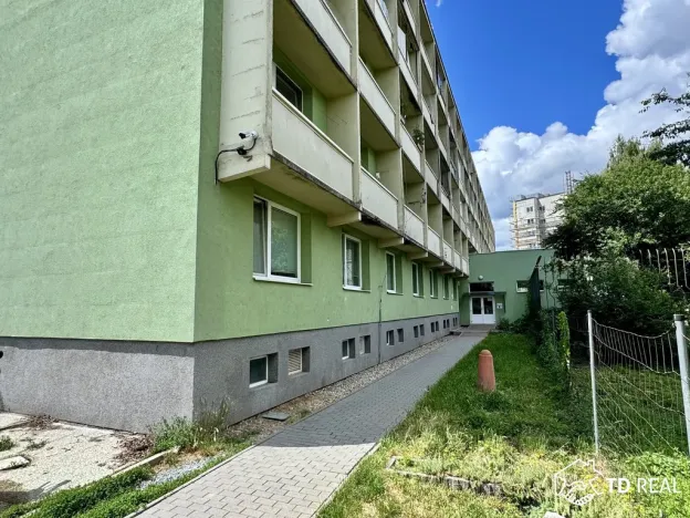 Pronájem bytu 1+kk, Brno, Jedovnická, 21 m2