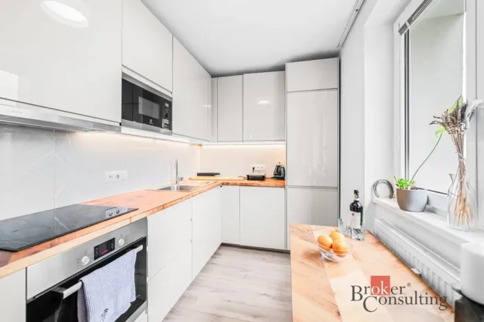 Pronájem bytu 3+kk, Plzeň - Jižní Předměstí, Čermákova, 63 m2
