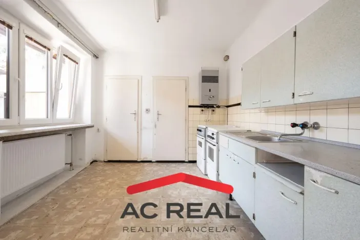 Prodej rodinného domu, Ostopovice, Školní, 90 m2
