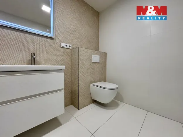 Prodej rodinného domu, Ostrava - Radvanice, Dvořáčkova, 105 m2