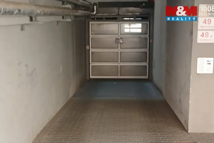 Prodej garážového stání, Brno - Staré Brno, Hybešova, 13 m2