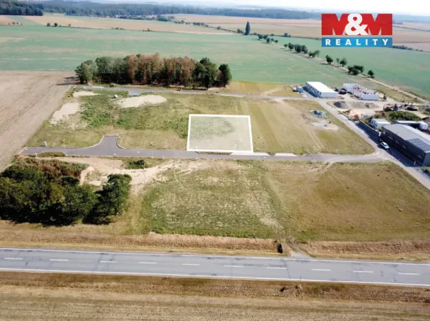 Prodej komerčního pozemku, Valeč, 875 m2