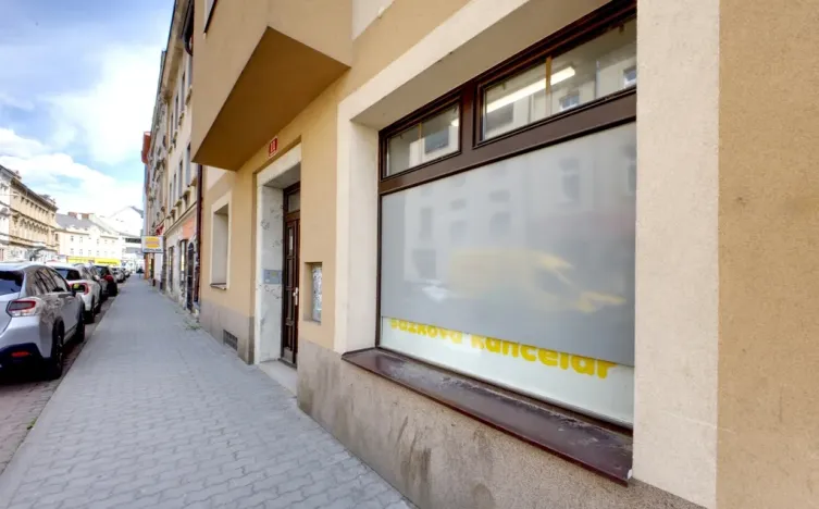 Pronájem obchodního prostoru, Plzeň - Jižní Předměstí, Kollárova, 21 m2