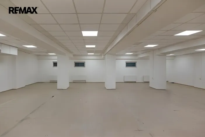 Pronájem obchodního prostoru, Kopřivnice, Záhumenní, 400 m2