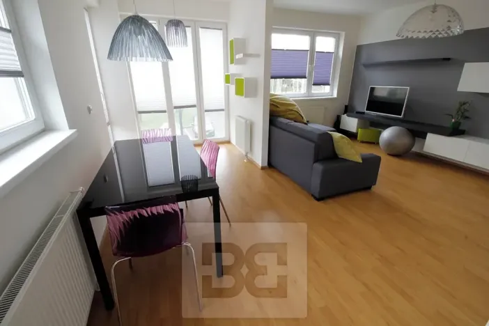 Pronájem bytu 2+kk, Praha - Hlubočepy, Högerova, 59 m2