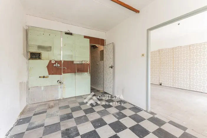 Prodej bytu 3+1, Praha - Prosek, Bílinská, 54 m2