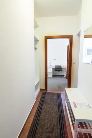Pronájem bytu 2+kk, Praha - Břevnov, Bělohorská, 60 m2